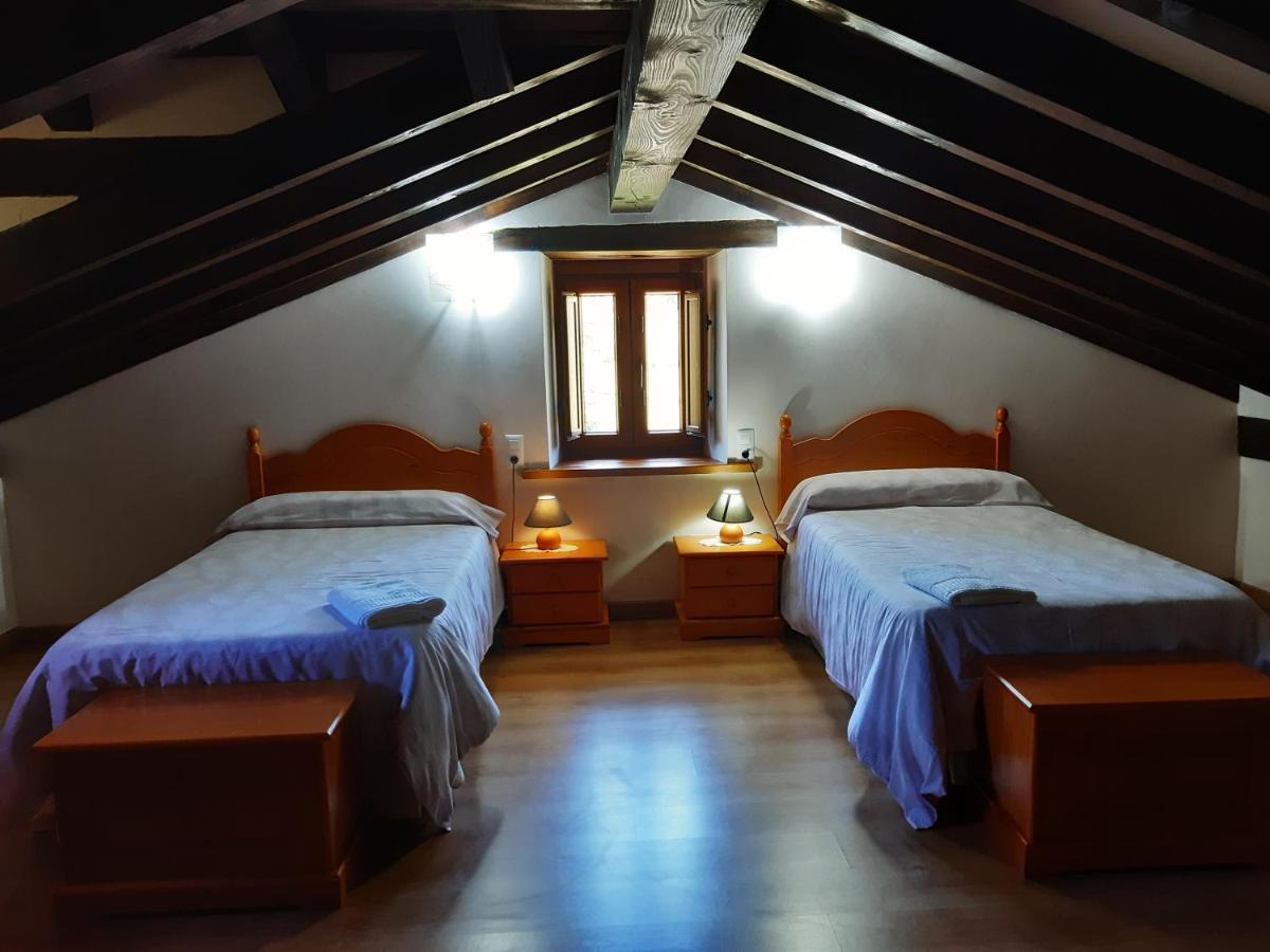 Villa Casa Santa Leocadia à Tama Extérieur photo