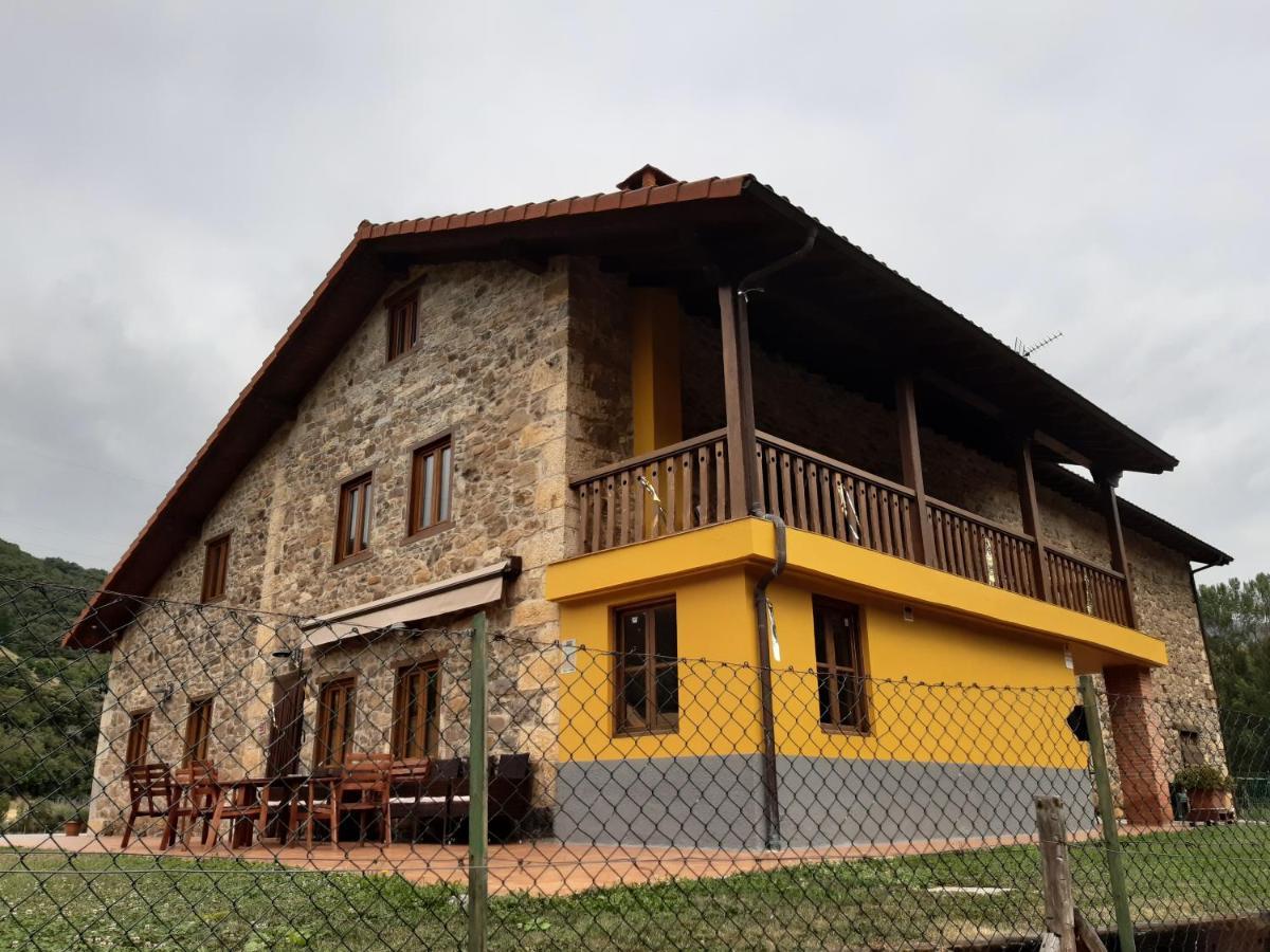 Villa Casa Santa Leocadia à Tama Extérieur photo